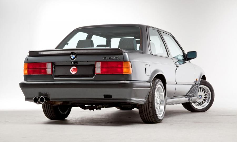  BMW 325i Coupe M-Technik (E30) 1984 года  (UK) (фото 20 из 22)